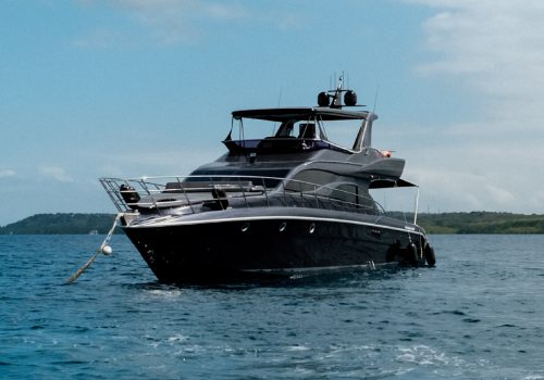 Monohull MN Bali