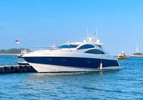 Monohull PL Bali