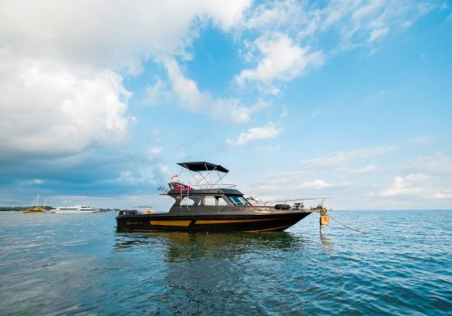 rental-Motor-boat-bCustom-32feet-bDenpasar-bID_8HzGtR3